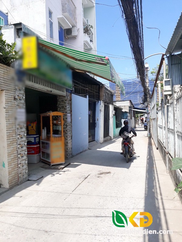 Bán nhà 1 lầu mặt tiền hẻm xe hơi 115 Phạm Hữu Lầu quận 7.
